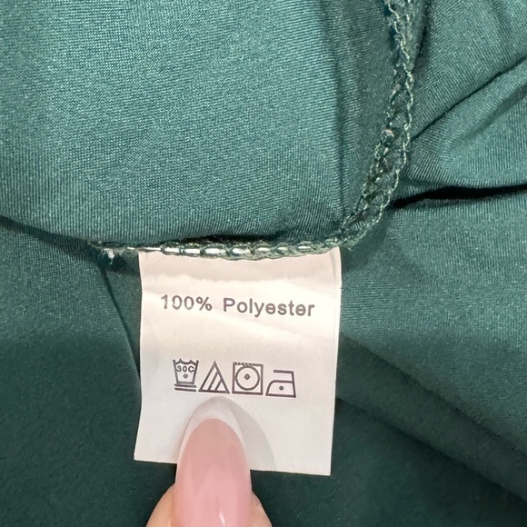 Green V-Neck Cinched Waist Mini Dress (M) - Picture 8 of 8